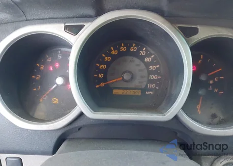 2004 Toyota 4Runner Sr5 V8 from USA, damaged, VIN JTEBT14R748015189